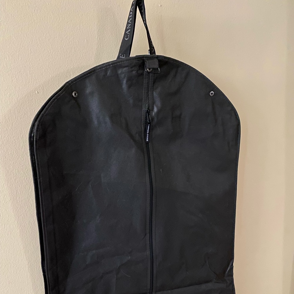 Canada Goose Garment Bag - Picture 7 of 10